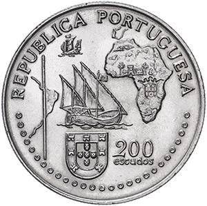 200 escudos