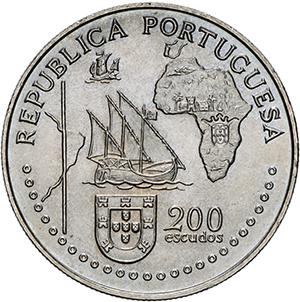 200 escudos