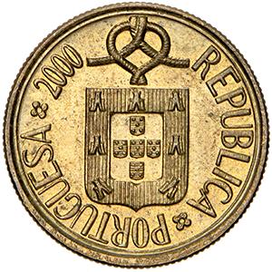 1 escudo